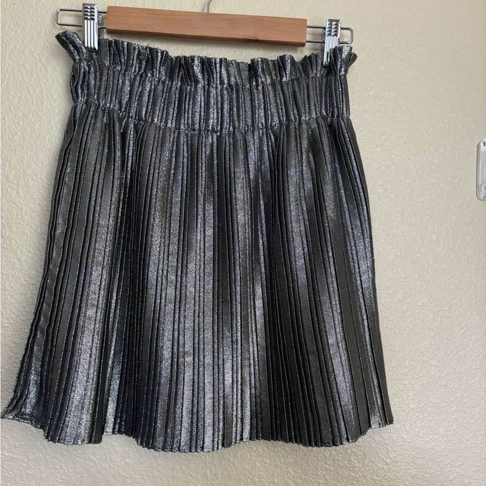 Zara shimmery pleated skirt